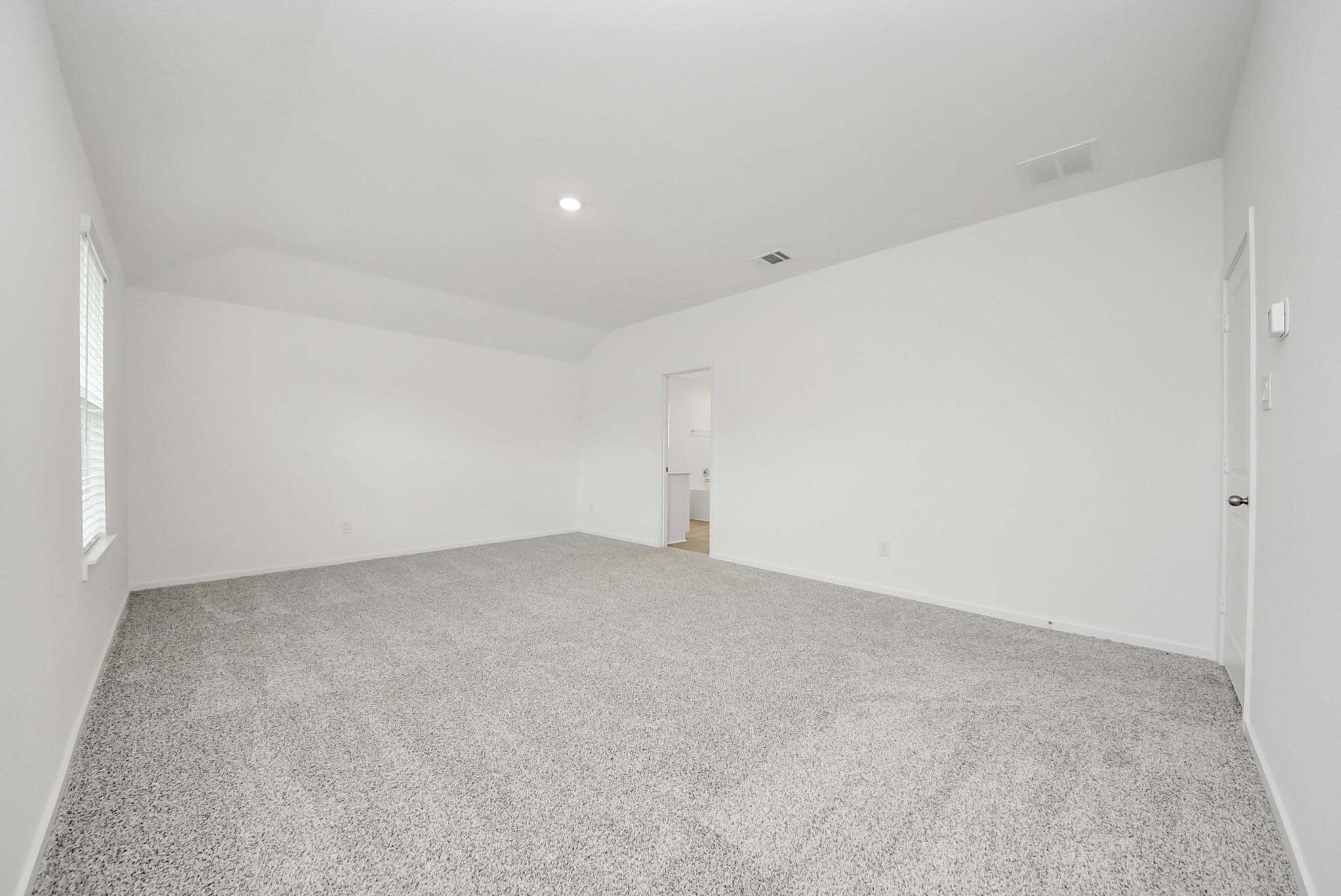7723 Smooth Vly Court Rosharon, TX 77583 - Photo 25 of 39 Primary Bedroom