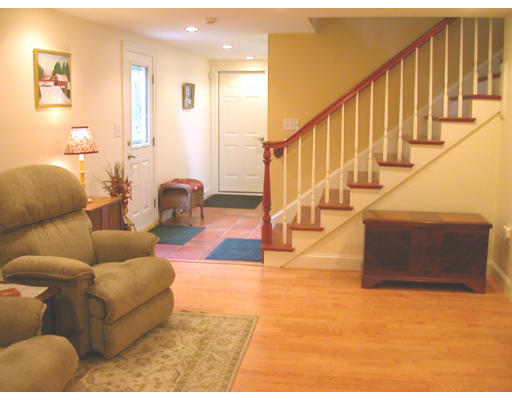 84 Wildwood Road Andover, MA 01810 - Photo 6 of 11 Gallery Image 6