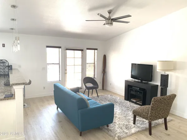 $2,300 | 1905 East Anchor Drive, Gilbert, AZ 85234