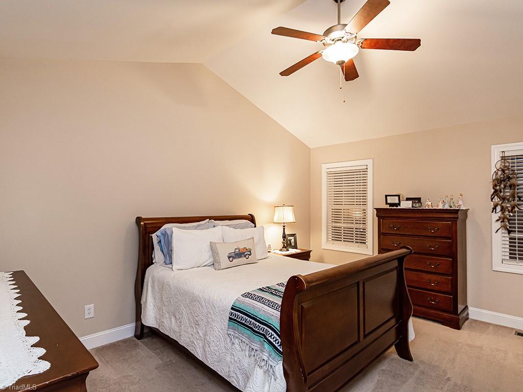 4313 Lormar Road Greensboro, NC 27406 - Photo 11 of 24 Gallery Image 11