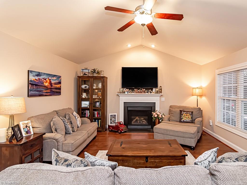 4313 Lormar Road Greensboro, NC 27406 - Photo 5 of 24 Gallery Image 5