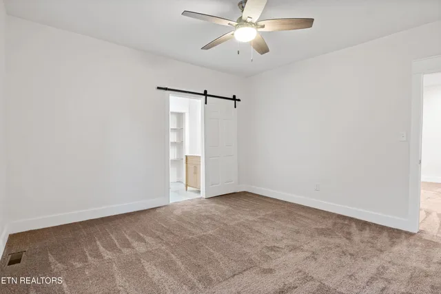 $305,000 | 2404 Jefferson Avenue, Knoxville, TN 37917