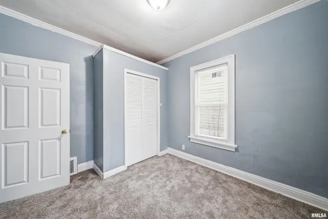 $69,900 | 2002 North Ellis Street, Peoria, IL 61604