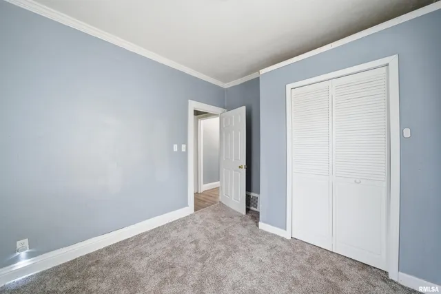 $69,900 | 2002 North Ellis Street, Peoria, IL 61604