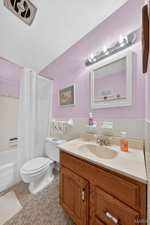 2590 Hackney Drive Florissant, MO 63033 - Photo 17 of 38