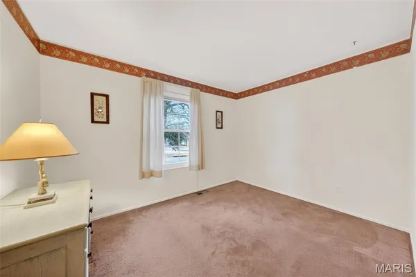 $175,000 | 2590 Hackney Drive, Florissant, MO 63033