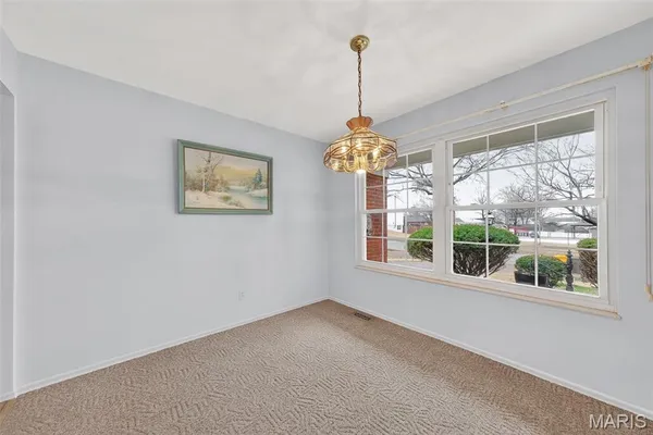 $175,000 | 2590 Hackney Drive, Florissant, MO 63033