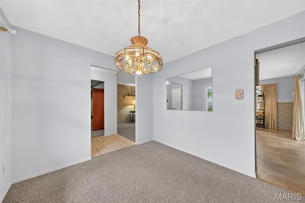 $175,000 | 2590 Hackney Drive, Florissant, MO 63033