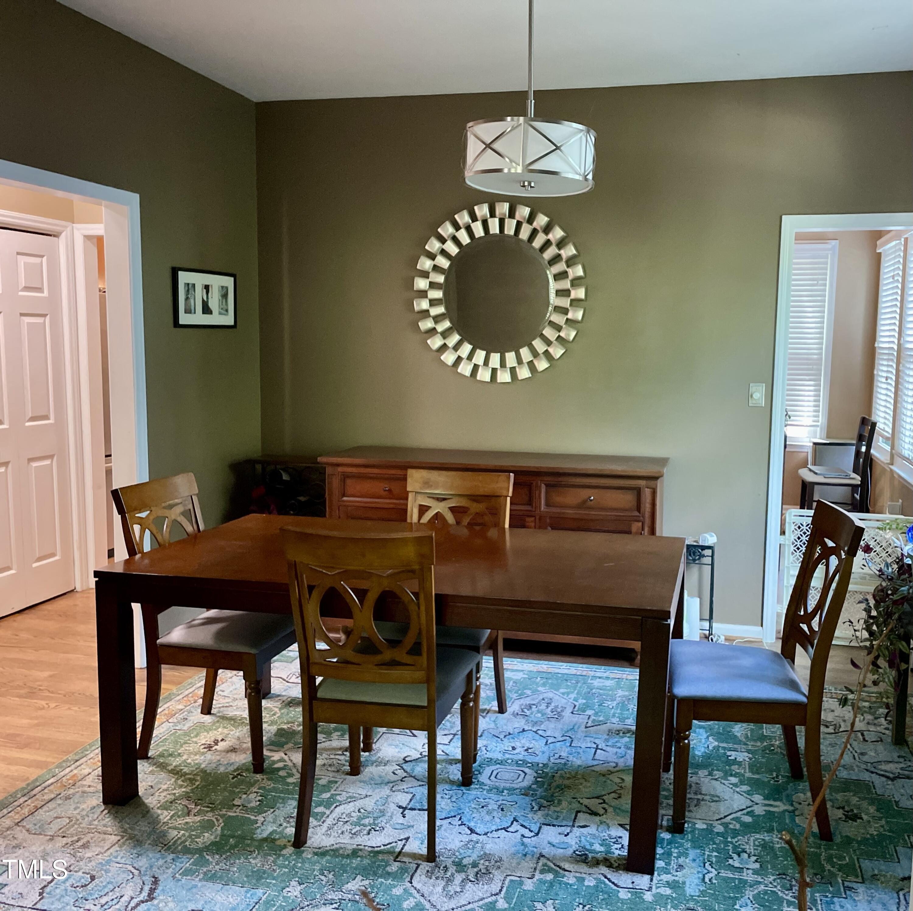 804 Oxgate Circle Raleigh, NC 27615 - Photo 4 of 6 IMG_2370
