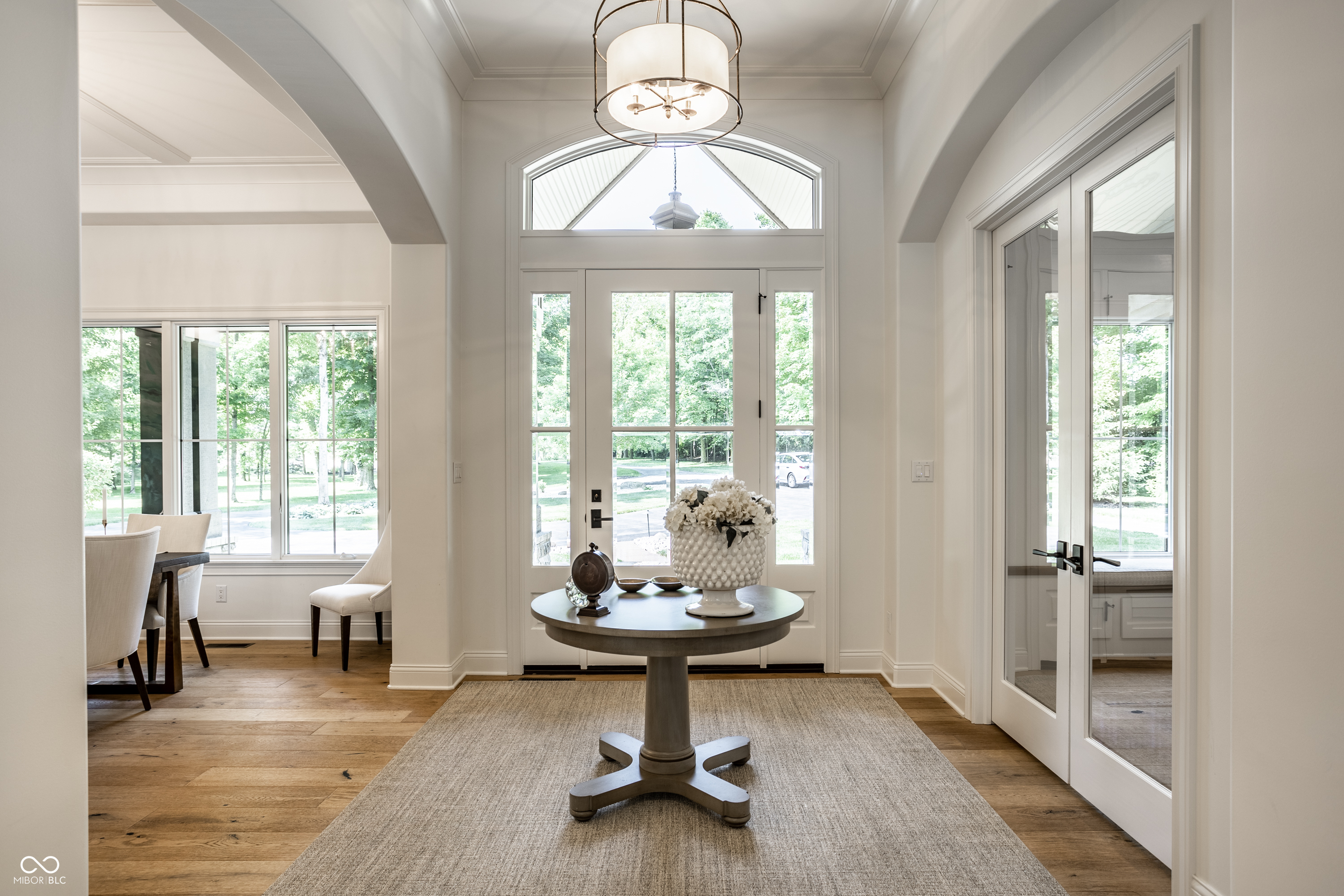 4242 Watson Rd Greenwood, IN 46143 - Photo 15 of 97