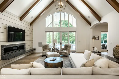 $2,500,000 | 4242 Watson Rd, Greenwood, IN 46143