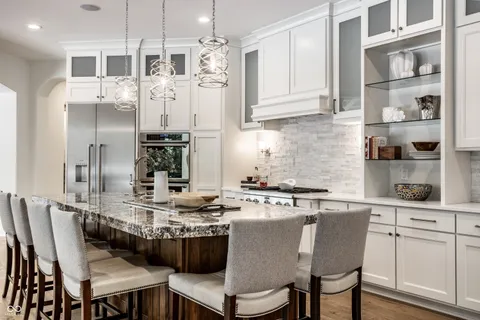 $2,500,000 | 4242 Watson Rd, Greenwood, IN 46143