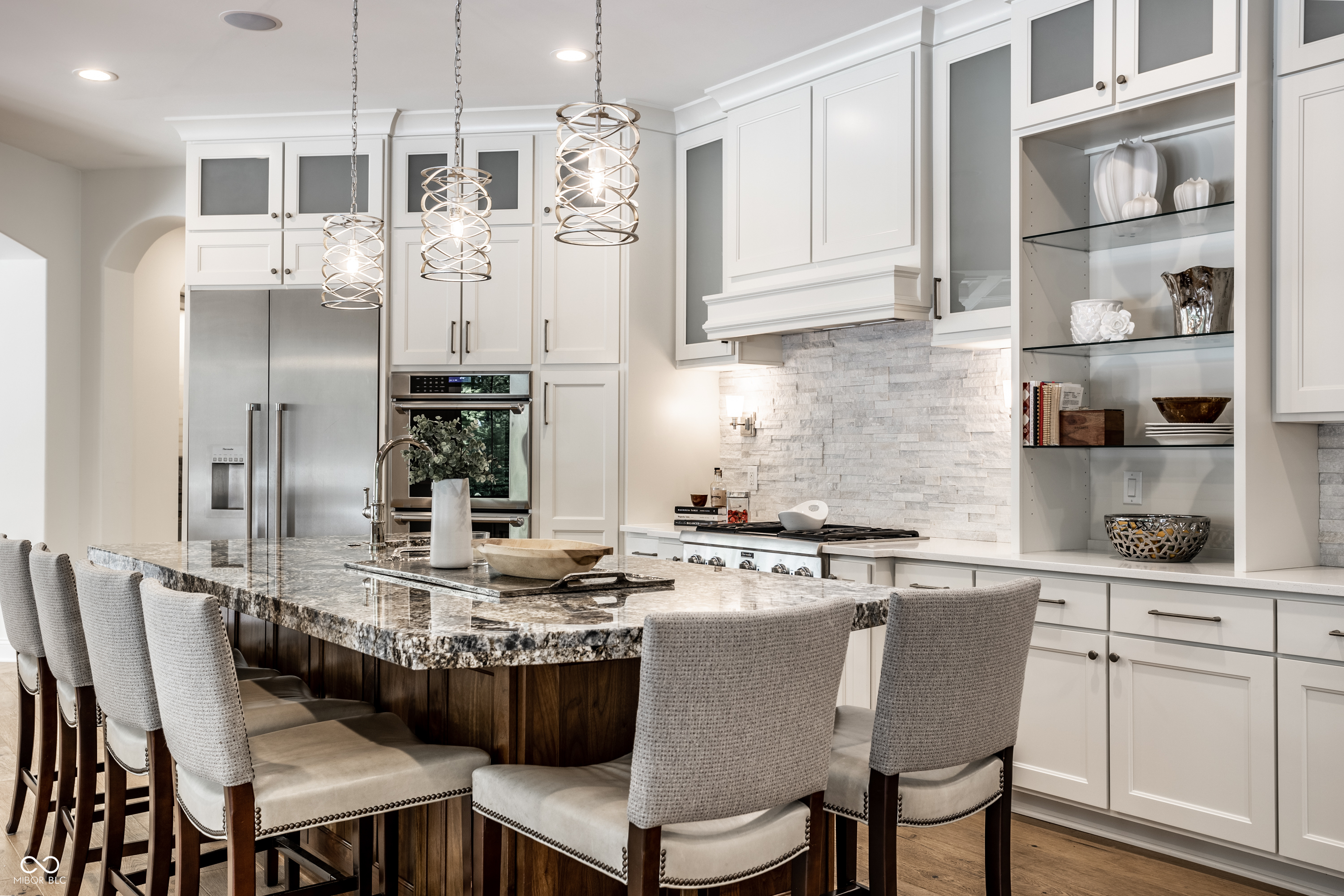 4242 Watson Rd Greenwood, IN 46143 - Photo 23 of 97