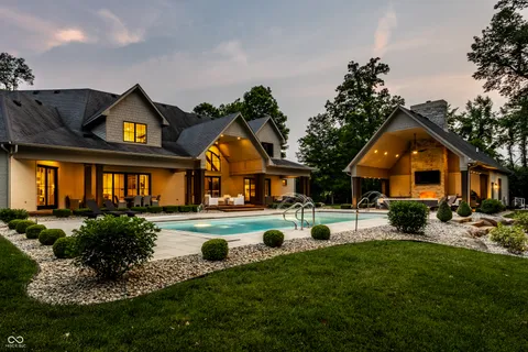 $2,500,000 | 4242 Watson Rd, Greenwood, IN 46143
