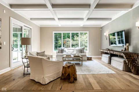 $2,500,000 | 4242 Watson Rd, Greenwood, IN 46143