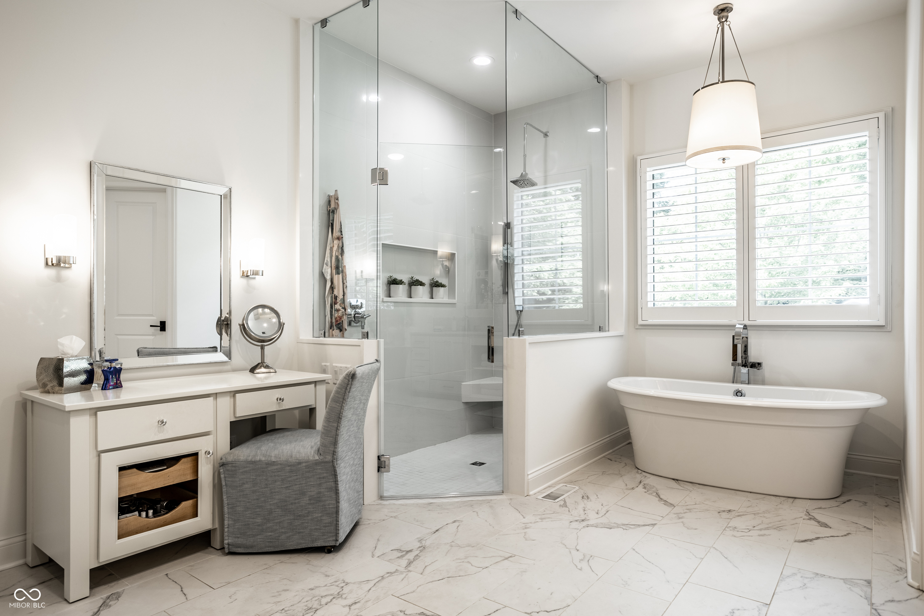 4242 Watson Rd Greenwood, IN 46143 - Photo 40 of 97