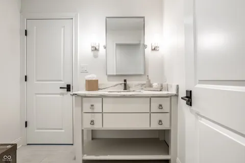 $2,500,000 | 4242 Watson Rd, Greenwood, IN 46143