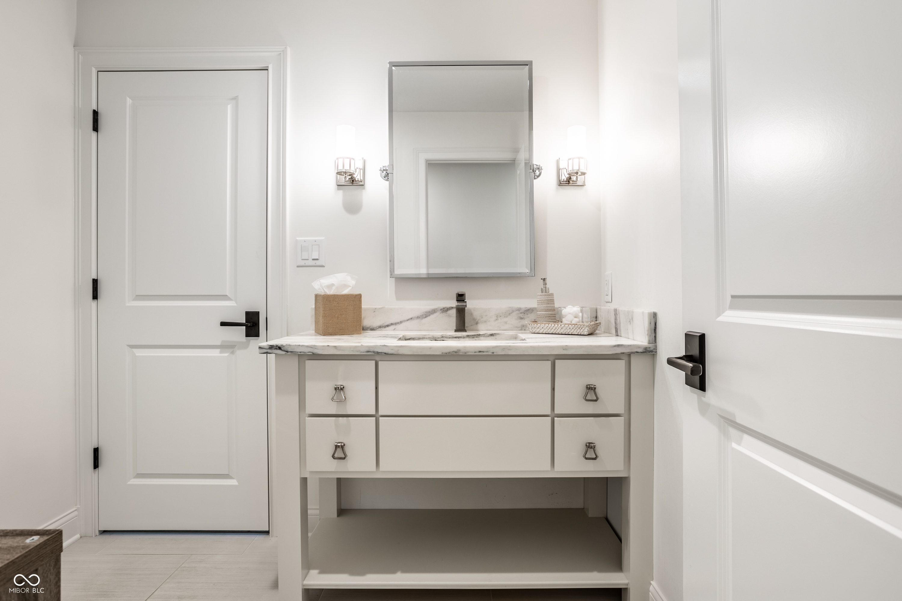 4242 Watson Rd Greenwood, IN 46143 - Photo 55 of 97