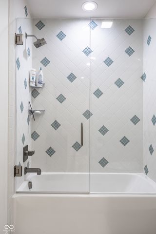 $2,500,000 | 4242 Watson Rd, Greenwood, IN 46143