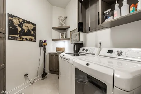 $2,500,000 | 4242 Watson Rd, Greenwood, IN 46143