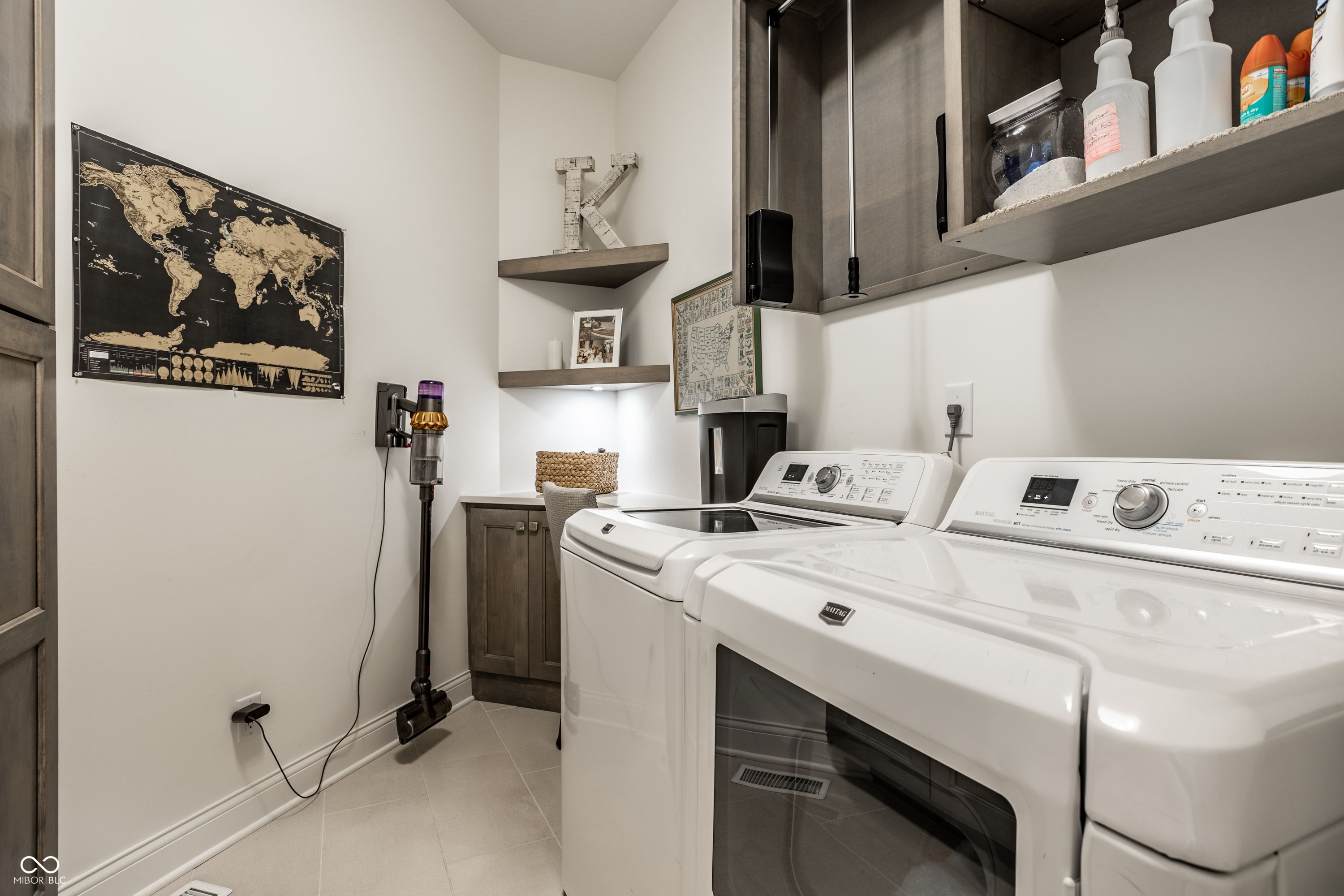 4242 Watson Rd Greenwood, IN 46143 - Photo 60 of 97