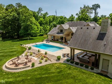 $2,500,000 | 4242 Watson Rd, Greenwood, IN 46143
