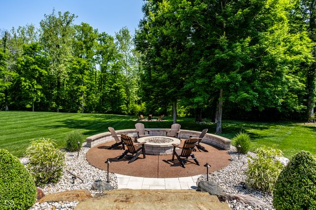 $2,500,000 | 4242 Watson Rd, Greenwood, IN 46143