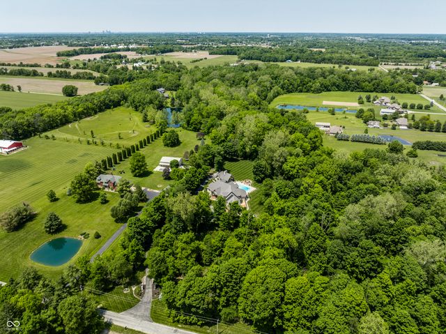 $2,500,000 | 4242 Watson Rd, Greenwood, IN 46143