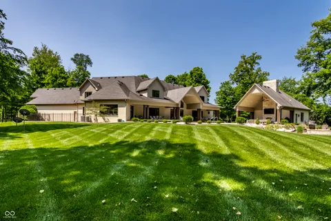 $2,500,000 | 4242 Watson Rd, Greenwood, IN 46143