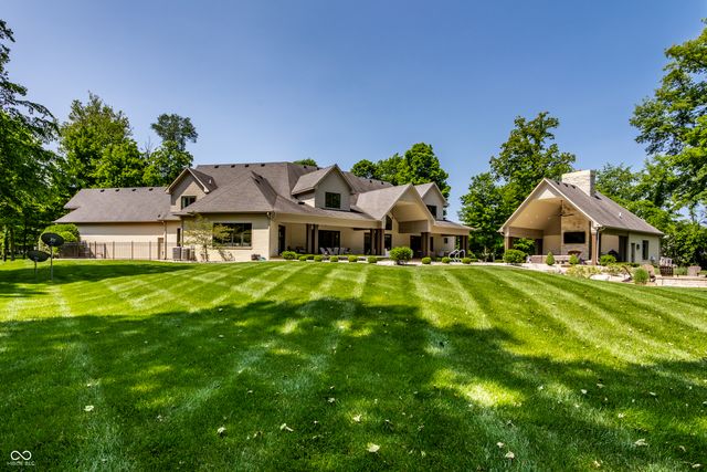 $2,500,000 | 4242 Watson Rd, Greenwood, IN 46143