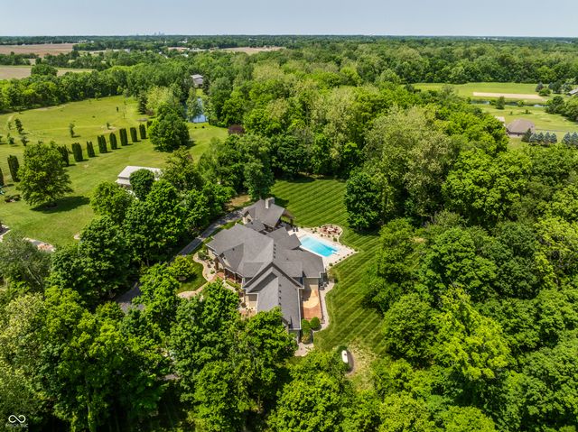 $2,500,000 | 4242 Watson Rd, Greenwood, IN 46143