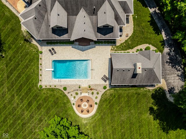 $2,500,000 | 4242 Watson Rd, Greenwood, IN 46143