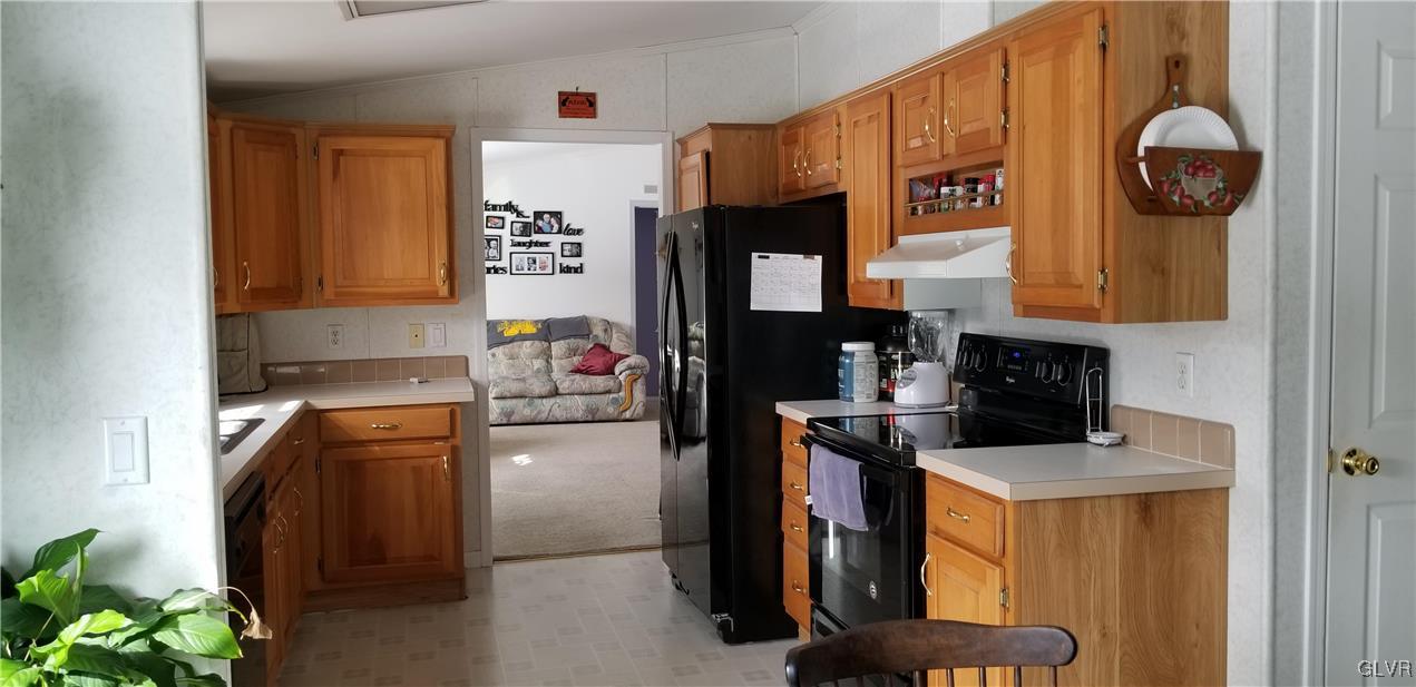 355 State Road Lehighton, PA 18235 - Photo 2 of 11 Gallery Image 2