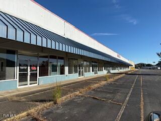 354 Shadowtown Road, Unit 2 Blountville, TN 37617 - Photo 6 of 9 IMG_1893