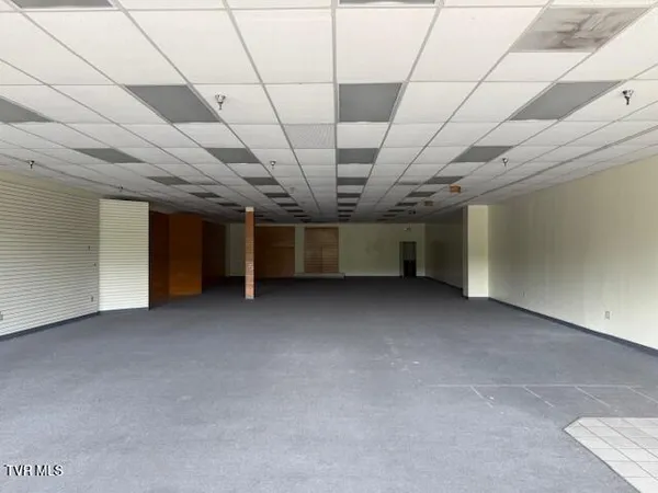 $1,500,000 | 354 Shadowtown Road, Unit 2, Blountville, TN 37617