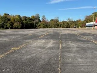 $1,500,000 | 354 Shadowtown Road, Unit 2, Blountville, TN 37617