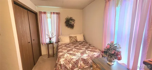 $90,000 | 215 East First Street, Ellis Grove, IL 62241