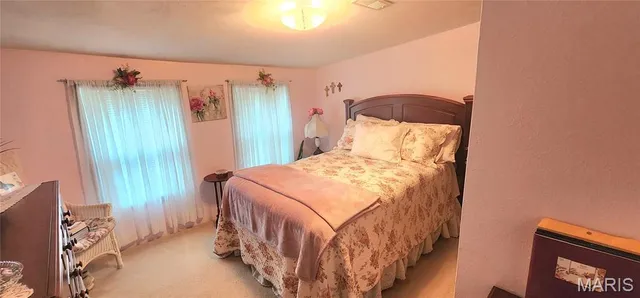 $110,000 | 215 East First Street, Ellis Grove, IL 62241