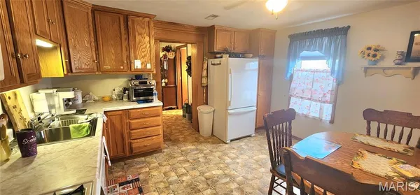 $90,000 | 215 East First Street, Ellis Grove, IL 62241