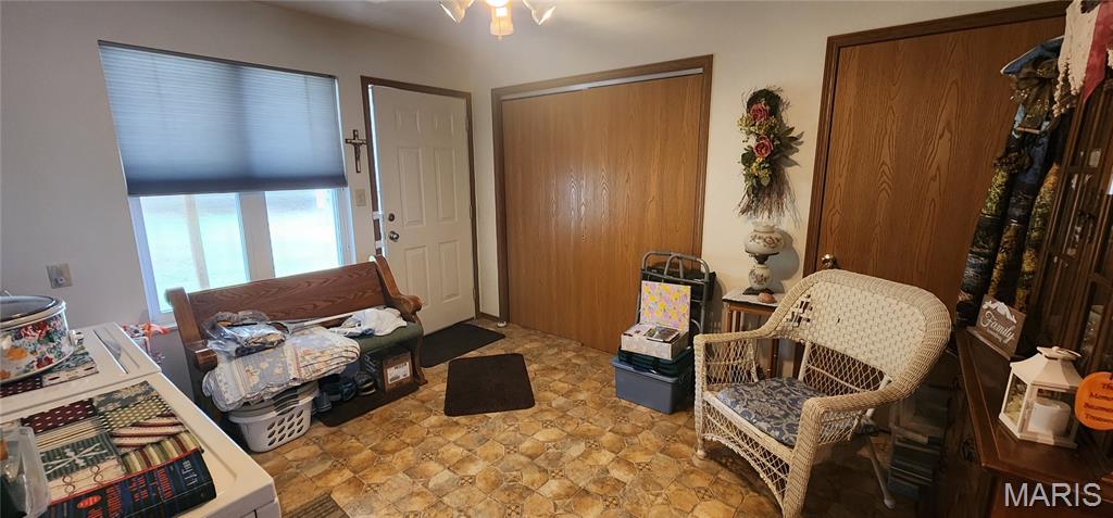 215 East First Street Ellis Grove, IL 62241 - Photo 9 of 25