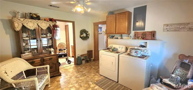 $110,000 | 215 East First Street, Ellis Grove, IL 62241