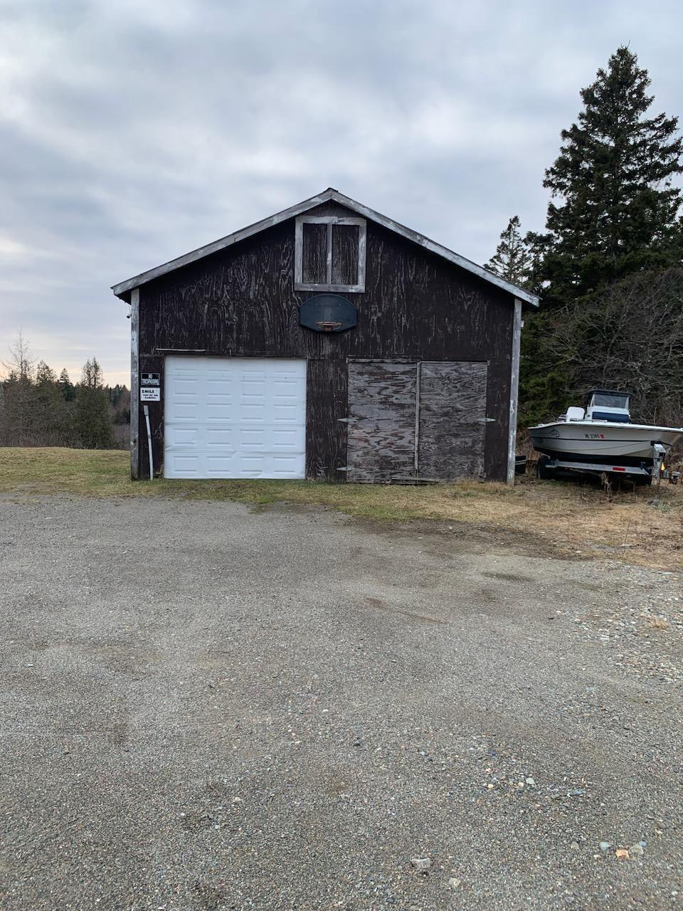 19 Dixie Road Lubec, ME 04652 - Photo 3 of 24 1000007939