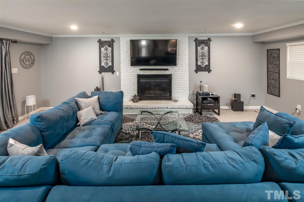 2000 Port Royal Road Raleigh, NC 27609 - Photo 17 of 29