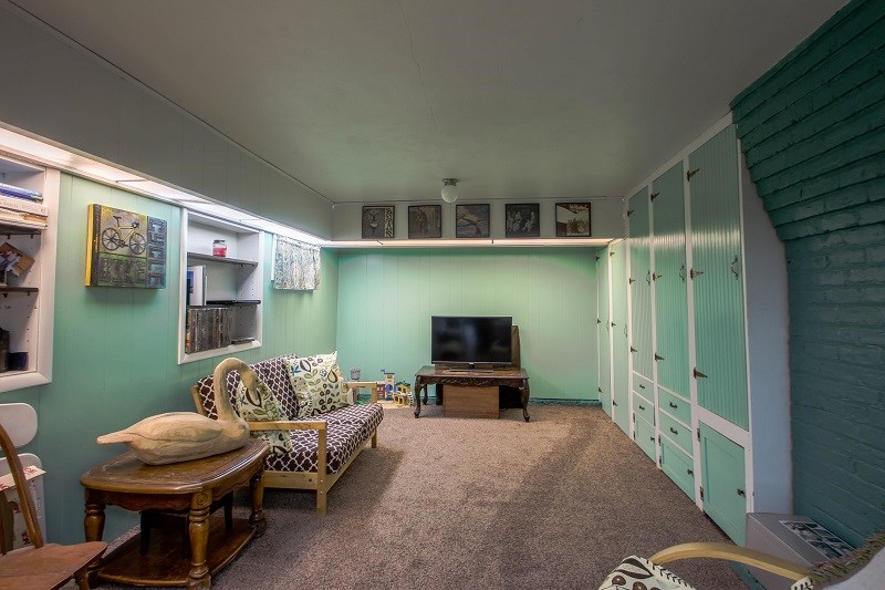 1802 Ridge Avenue Rockford, IL 61103 - Photo 16 of 22 Gallery Image 16