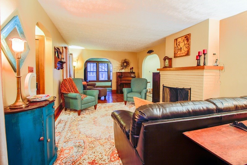 1802 Ridge Avenue Rockford, IL 61103 - Photo 2 of 22 Gallery Image 2