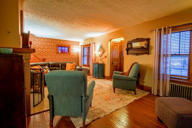 1802 Ridge Avenue Rockford, IL 61103 - Photo 3 of 22 Gallery Image 3