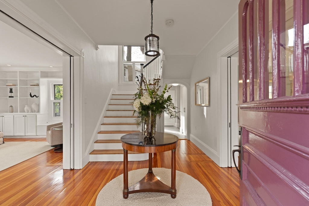 12 Toxteth Street Brookline, MA 02445 - Photo 3 of 37 Gallery Image 3