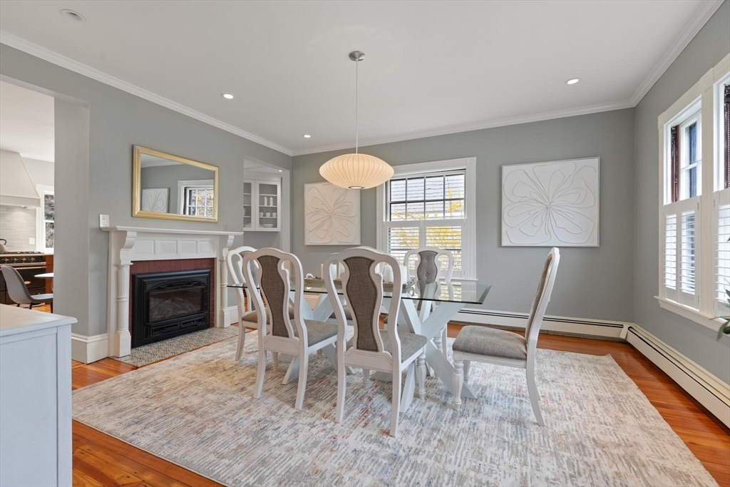 12 Toxteth Street Brookline, MA 02445 - Photo 9 of 37 Gallery Image 9