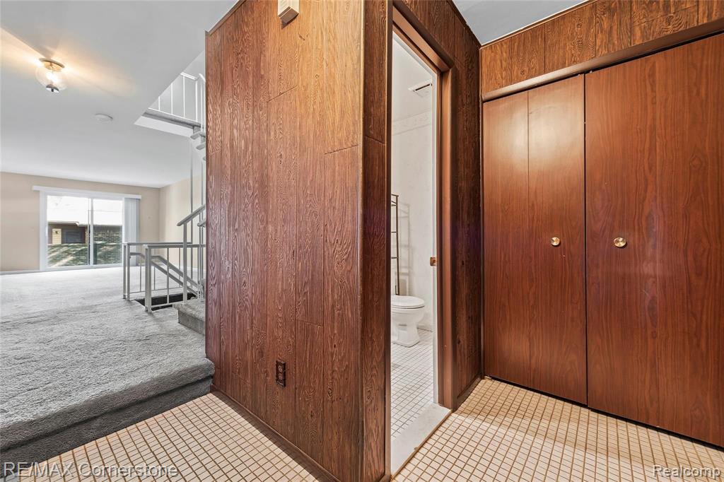 32133 West 12 Mile Road Farmington Hills, MI 48334 - Photo 4 of 24