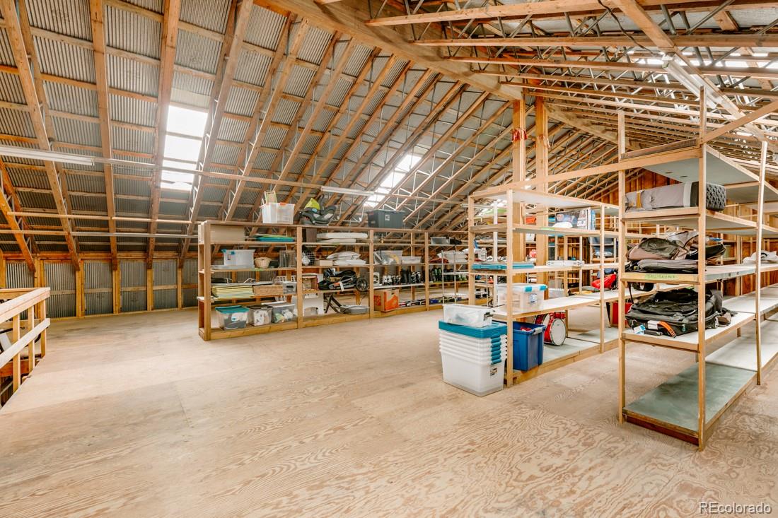6122 Monarch Road Longmont, CO 80503 - Photo 40 of 40 a view of a room with racks